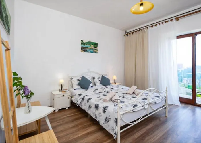 Sablic Apartment *